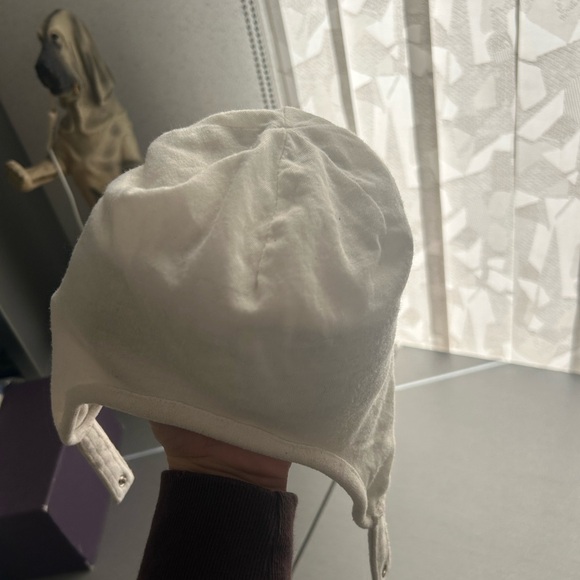 Moncler White and Gray Hat - Picture 5 of 9